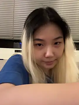 cu003 online show from April 2026 05:23:01 PM