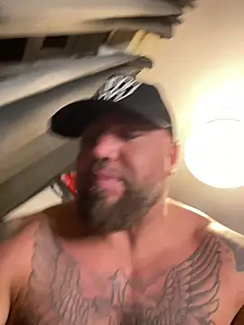 mancguy20 online show from January 2026 10:36:02 PM