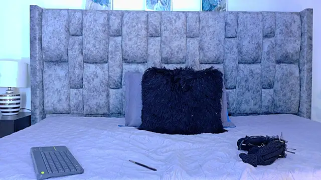 samirths boy  online show from February 2026 06:57:02 PM