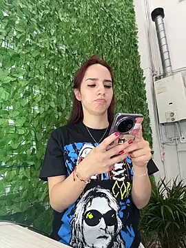 elodie rouge online show from April 2026 11:55:02 AM