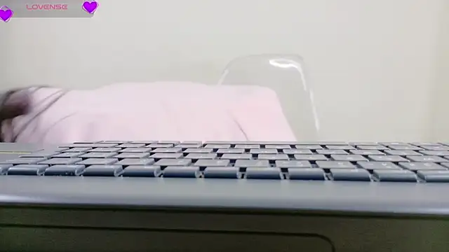 Valen Sm online show from February 2026 08:31:02 PM