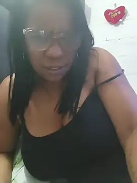 Snapshot of Zeyllyjhonson chatting on July 2026 02:09:01 AM Zeyllyjhonson online show from July 2026 02:09:01 AM
