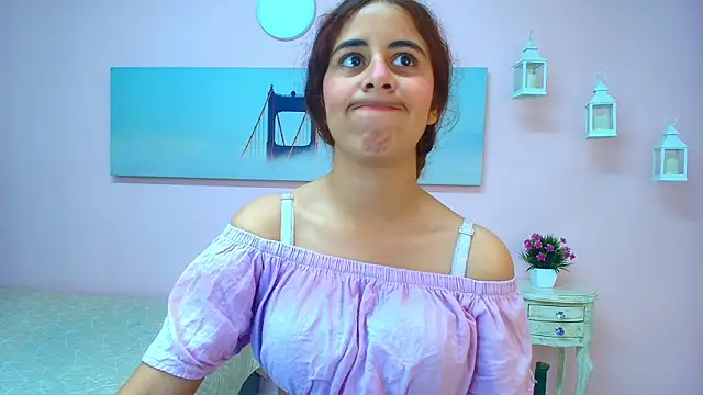 scarlett clyde online show from July 2026 02:46:01 PM