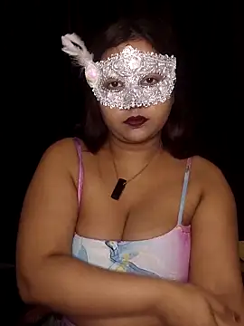 Snapshot of Haseen-beauty chatting on February 2026 07:51:02 PM Haseen-beauty online show from February 2026 07:51:02 PM