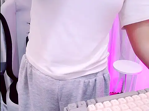 Nara2xx online show from April 2026 12:26:02 PM