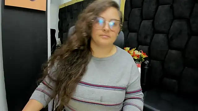 Sarah Boobs  online show from June 2026 04:15:01 AM