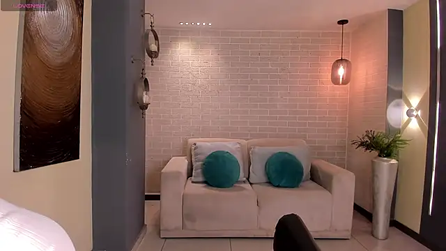 Snapshot of MilaVelvet_ chatting on February 2026 12:20:01 PM MilaVelvet online show from February 2026 12:20:01 PM