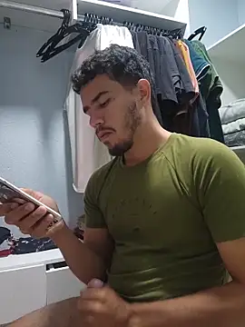 reipromiscuo01 online show from February 2026 07:07:01 PM