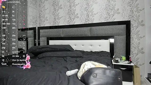 Snapshot of theadorableprinces chatting on August 2026 10:23:02 PM theadorableprinces online show from August 2026 10:23:02 PM