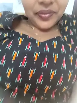 Hot-Tinaa online show from March 2026 03:59:01 PM