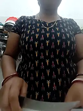 Hot-Tinaa online show from March 2026 03:56:01 PM