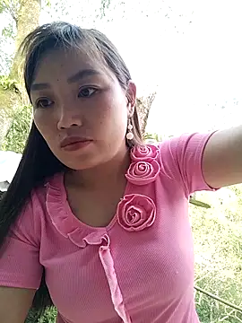 lia-coy online show from April 2026 12:27:01 AM