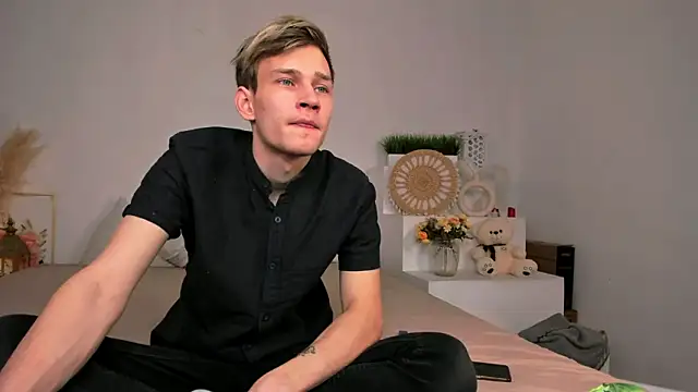 Volan Starts online show from February 2026 04:05:02 AM