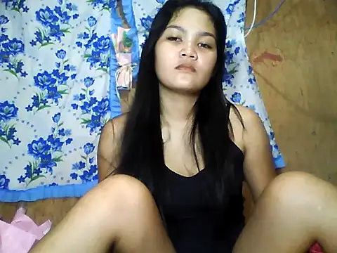 PinaySkinnyJust18 online show from May 2026 10:00:02 PM