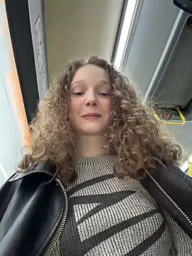 outside rosy online show from April 2026 04:16:01 PM