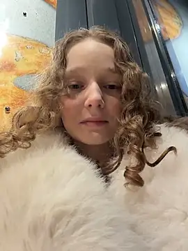 outside rosy online show from April 2026 05:36:01 PM