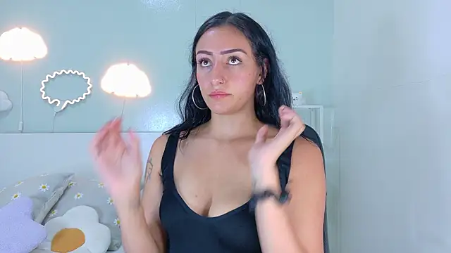 AmmyRouse   online show from February 2026 11:18:01 AM