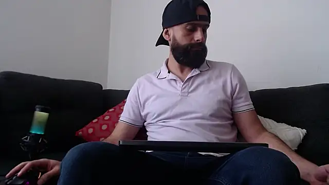 SpermsBank online show from February 2025 06:28:01 PM