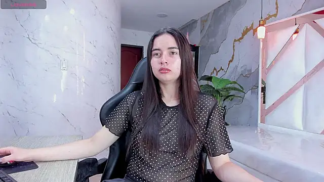 Qetsyah tf online show from April 2026 01:37:01 PM