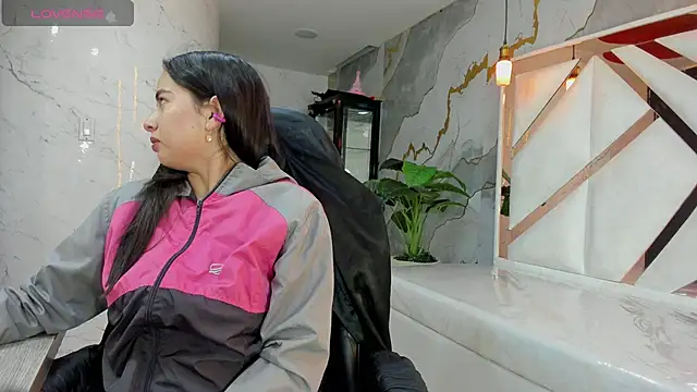 Qetsyah tf online show from April 2026 01:03:01 PM