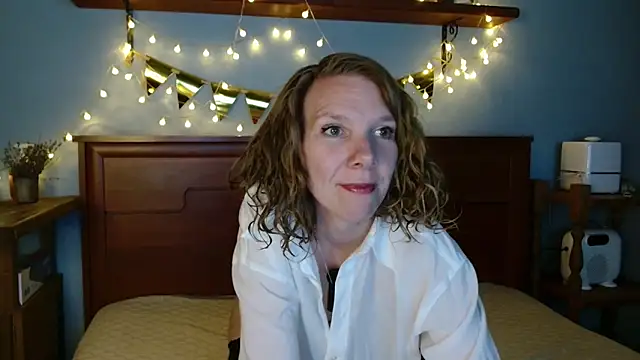 Daisy Lovely online show from June 2026 04:36:02 AM