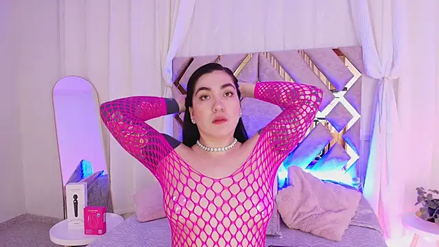 KathiaJenner online show from May 2026 11:18:02 AM