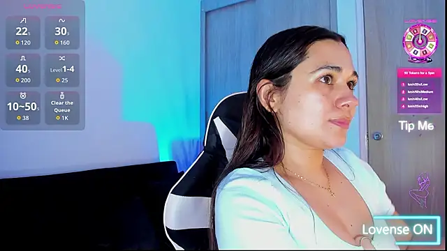 saray mendozaa online show from February 2026 10:04:02 PM