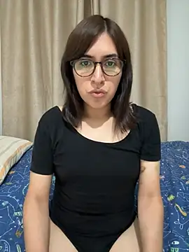 Snapshot of Eide-26 chatting on July 2026 03:56:02 AM Eide-26 online show from July 2026 03:56:02 AM