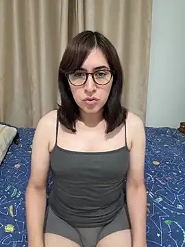 Snapshot of Eide-26 chatting on July 2026 02:47:02 AM Eide-26 online show from July 2026 02:47:02 AM