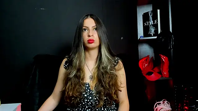 GoddesLeila online show from July 2026 01:47:01 PM