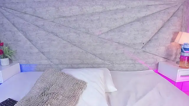 RousSweet- online show from April 2026 09:49:02 PM