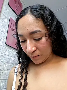 Dany Moon  online show from February 2026 03:26:01 AM