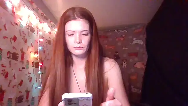 RidingHoodRed online show from January 2026 07:01:01 AM