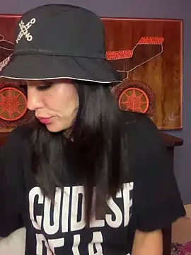 MamiSoft420 online show from April 2026 08:12:02 AM