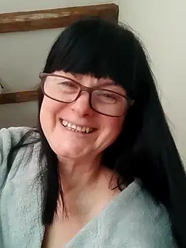 AliceSwan57 online show from May 2026 03:07:01 PM