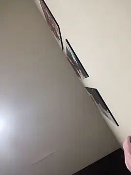 JuliaaVega online show from April 2026 11:39:02 AM