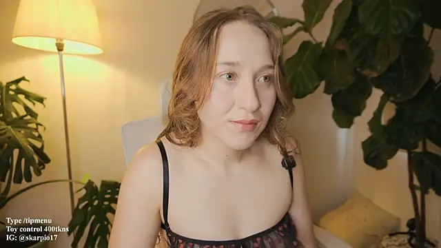 Snapshot of Scarlett_NoirMuse chatting on February 2026 07:32:02 PM Scarlett NoirMuse online show from February 2026 07:32:02 PM