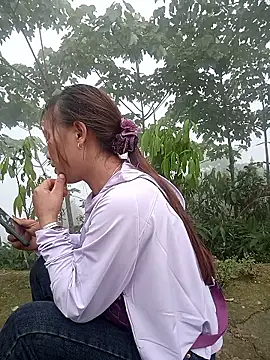 cutebobi online show from April 2026 02:03:02 AM