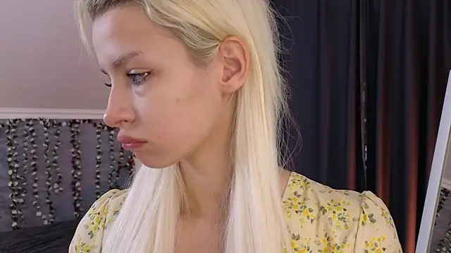 Naomi Demio online show from July 2026 11:06:01 AM