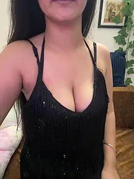 Snapshot of Maahhii chatting on July 2026 10:43:01 AM Maahhii online show from July 2026 10:43:01 AM