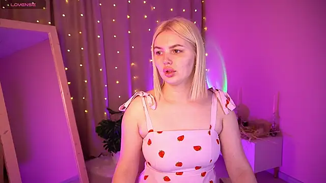 AmeliaWeells online show from April 2026 02:28:02 AM