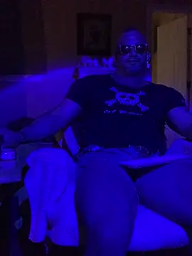 Snapshot of daddydonkey84 chatting on March 2026 05:08:02 AM daddydonkey84 online show from March 2026 05:08:02 AM