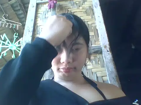 xxexy Vivica05 online show from April 2026 05:01:02 AM