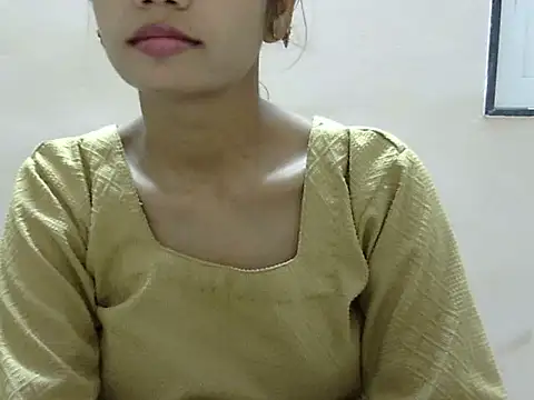 Snapshot of Kulsum_S chatting on June 2026 01:25:02 PM Kulsum S online show from June 2026 01:25:02 PM