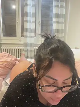 Melissa-suisse online show from February 2026 01:23:02 PM