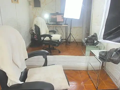 Shara Oz online show from February 2026 03:10:01 AM