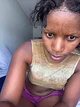 PrimaDonnaxx online show from February 2026 03:26:02 PM