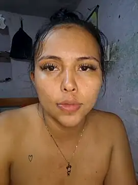 Daniela Cruz  online show from April 2026 12:57:02 AM