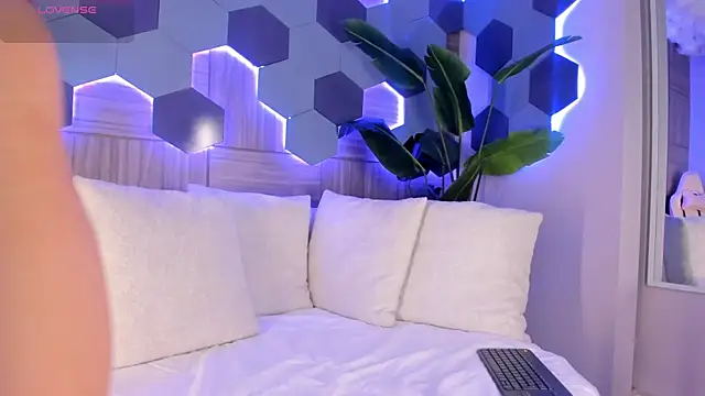 KatyaKozlov online show from June 2026 06:36:02 PM