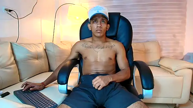 ricky spensar23cm  online show from April 2026 02:51:02 AM